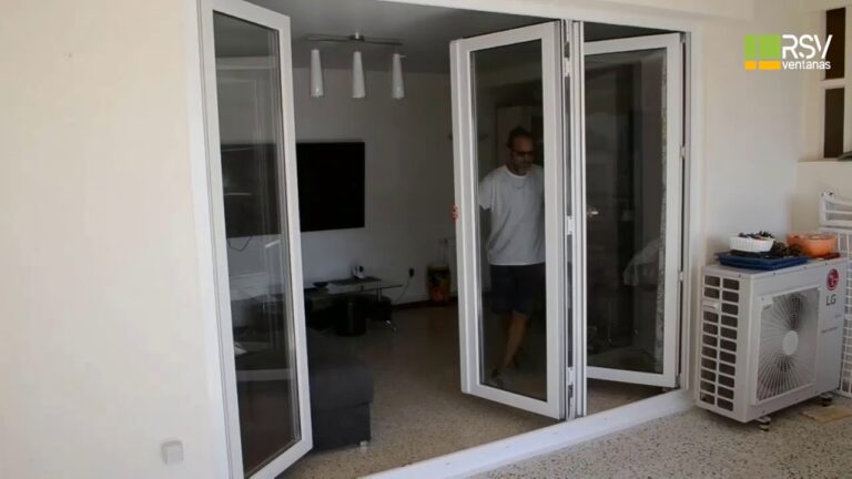 Soluciones elegantes para porches: Puertas correderas plegables